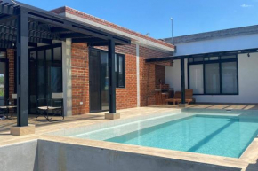 Casa nueva, moderna vista al mar
